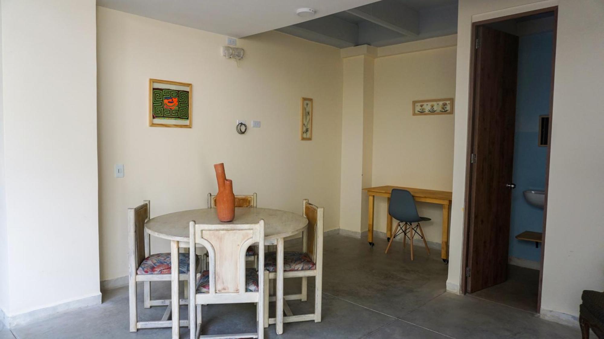 메딜린 Selva House B&B 외부 사진