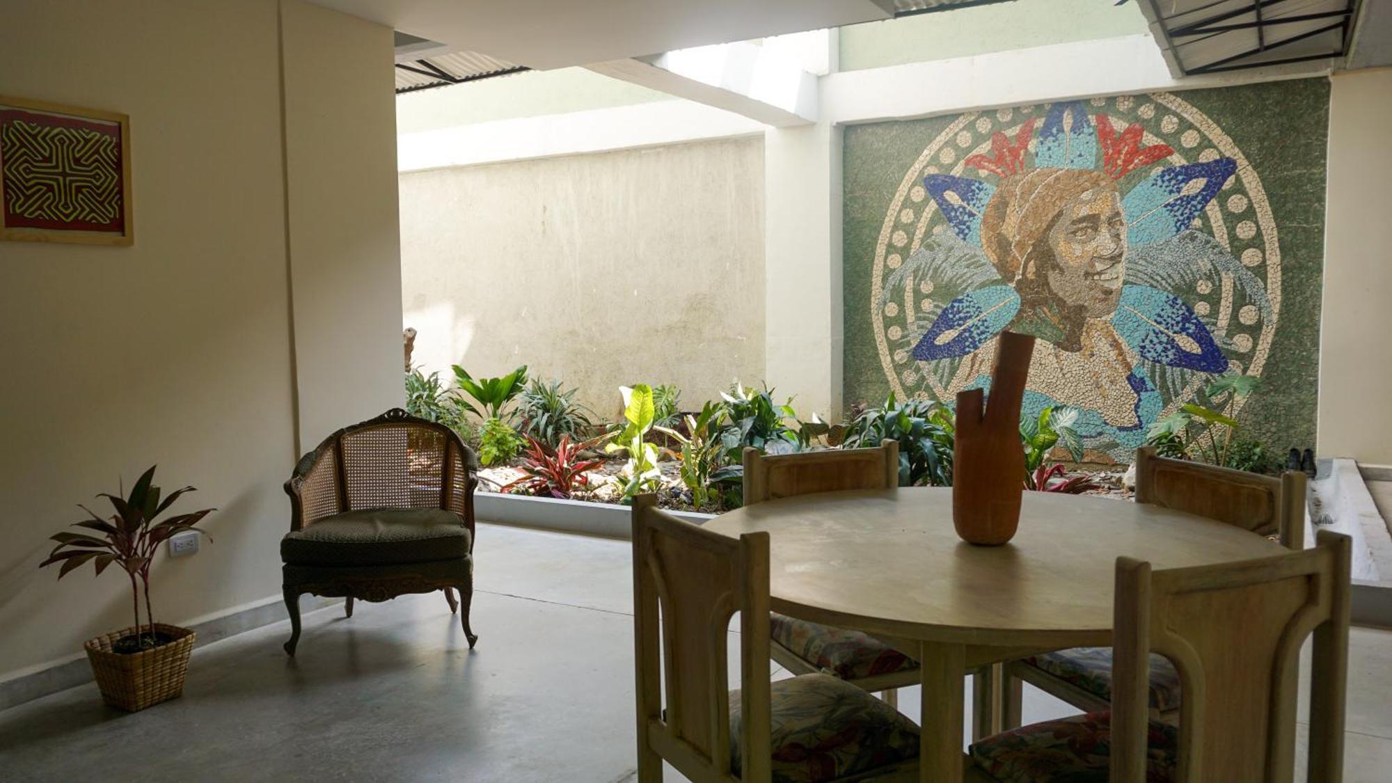 메딜린 Selva House B&B 외부 사진